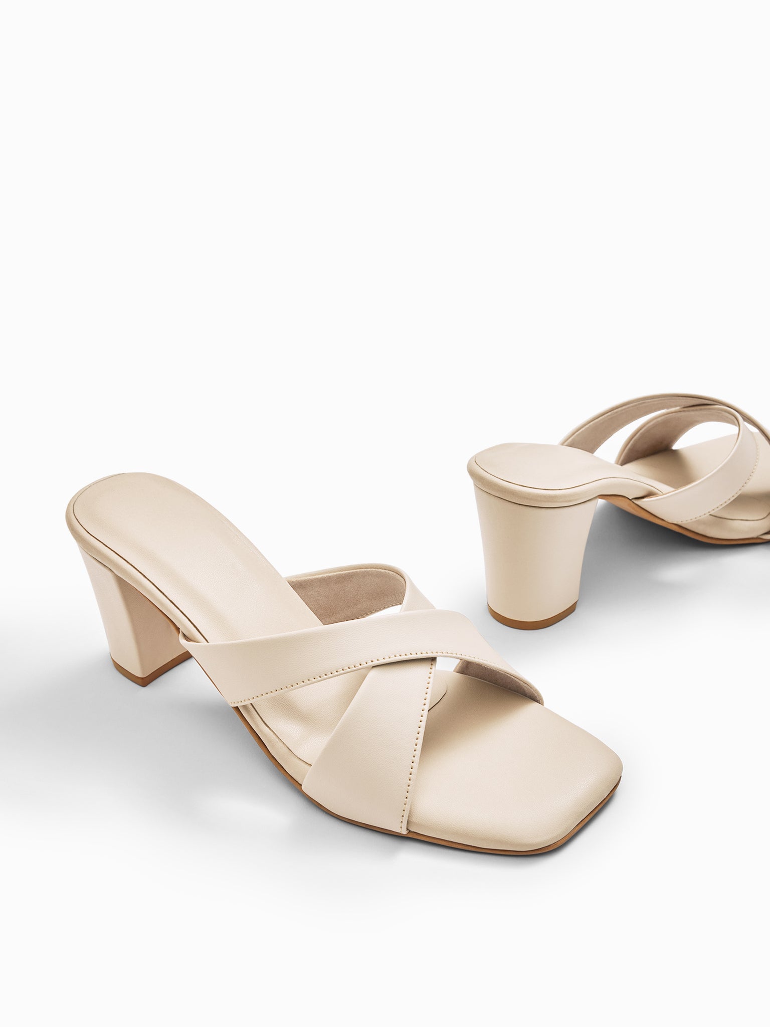 Beige Cross Strapped Block Heels 
Beige Cross Strapped Block Heels