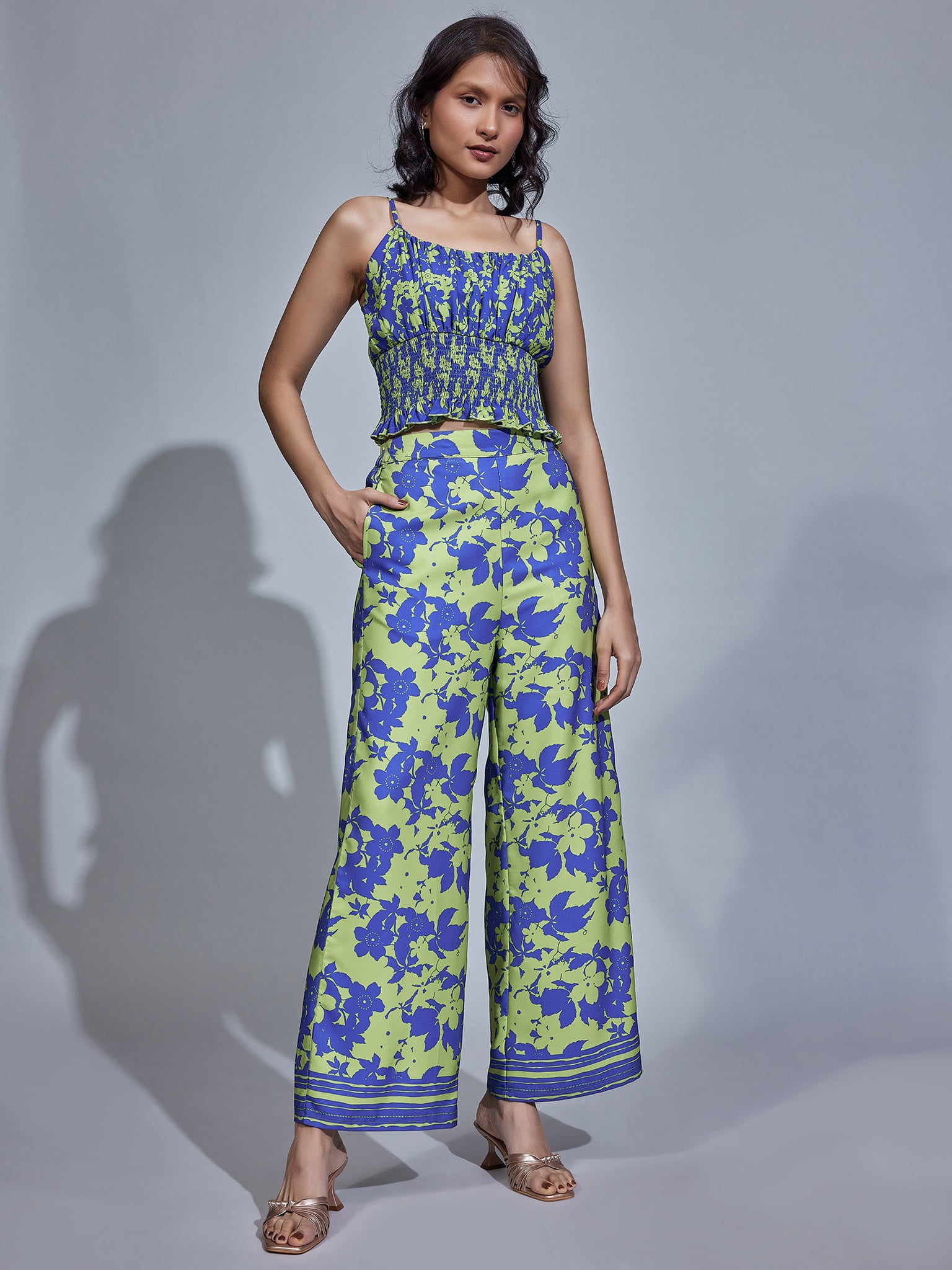 Blue & Pear Floral Print Flare Pants
Blue & Pear Floral Print Flare Pants