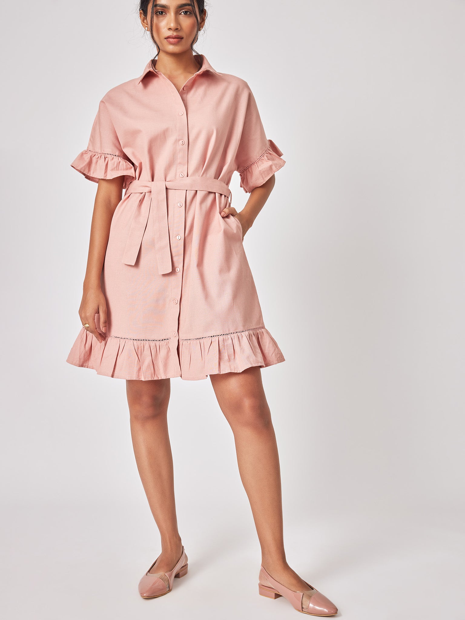 Blush Linen Shirt Dress
Blush Linen Shirt Dress
