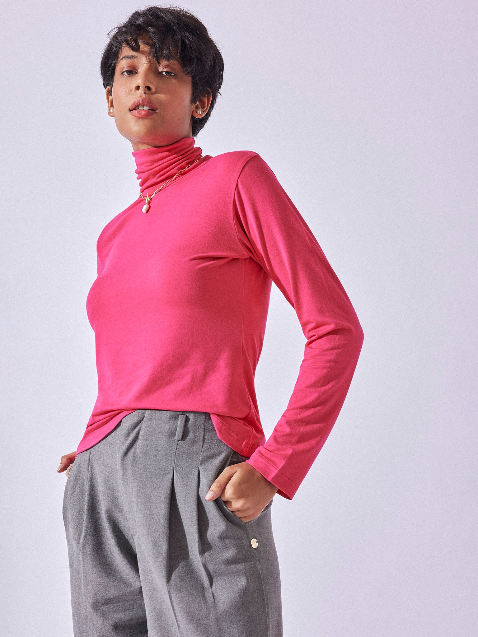Fuchsia Turtle Neck Top
Fuchsia Turtle Neck Top