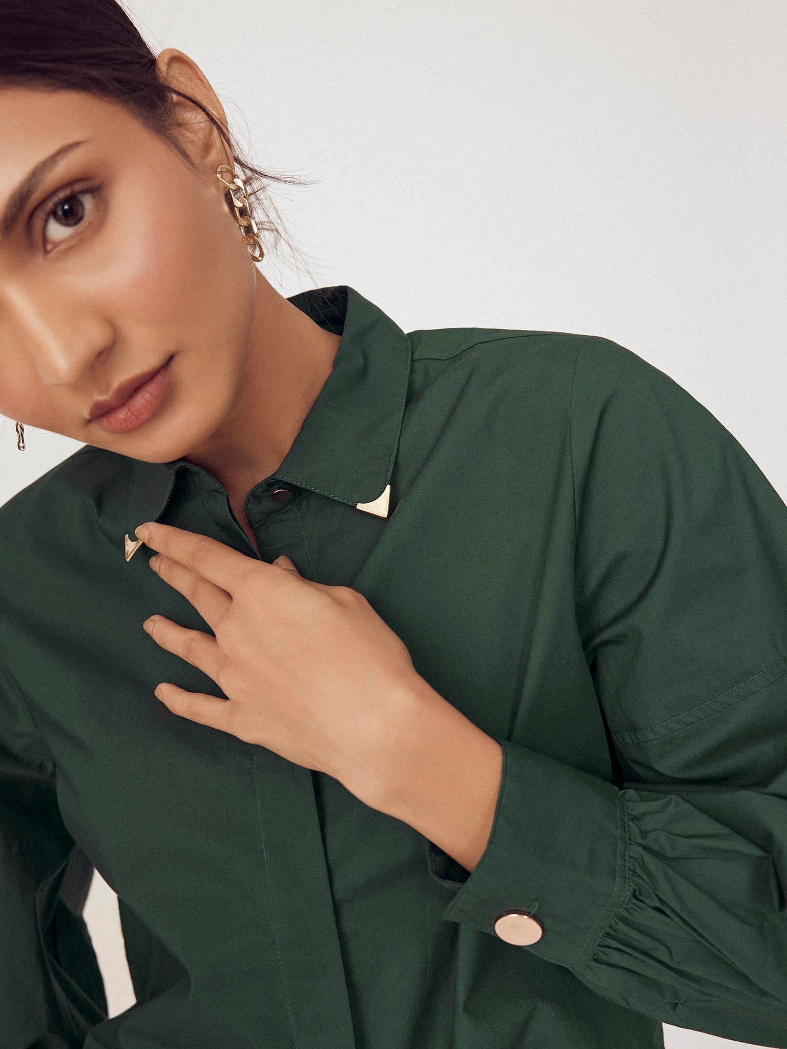 Pine Collar Pin Detail Shirt
Pine Collar Pin Detail Shirt