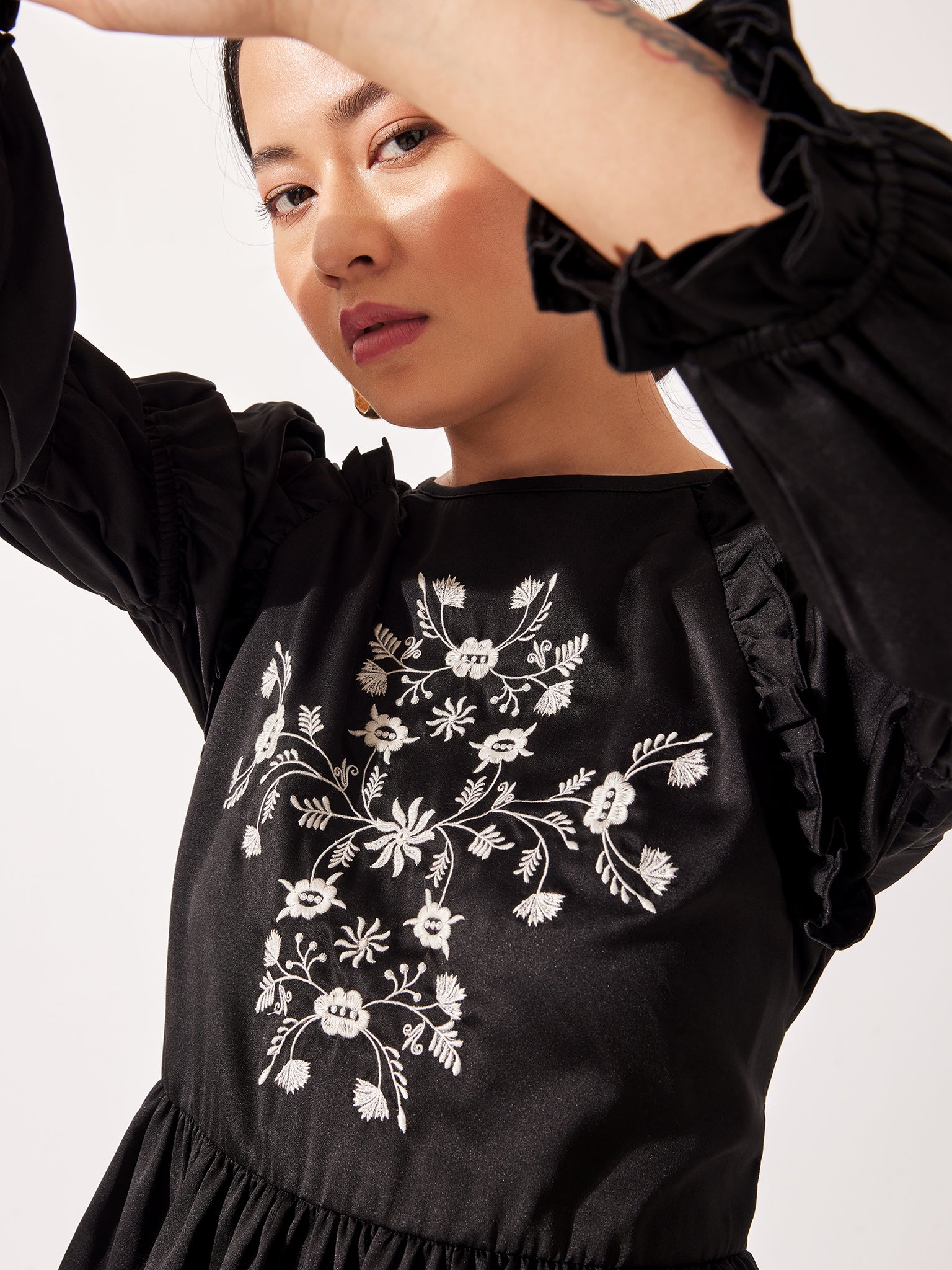 Black Floral Embroidered Top
Black Floral Embroidered Top