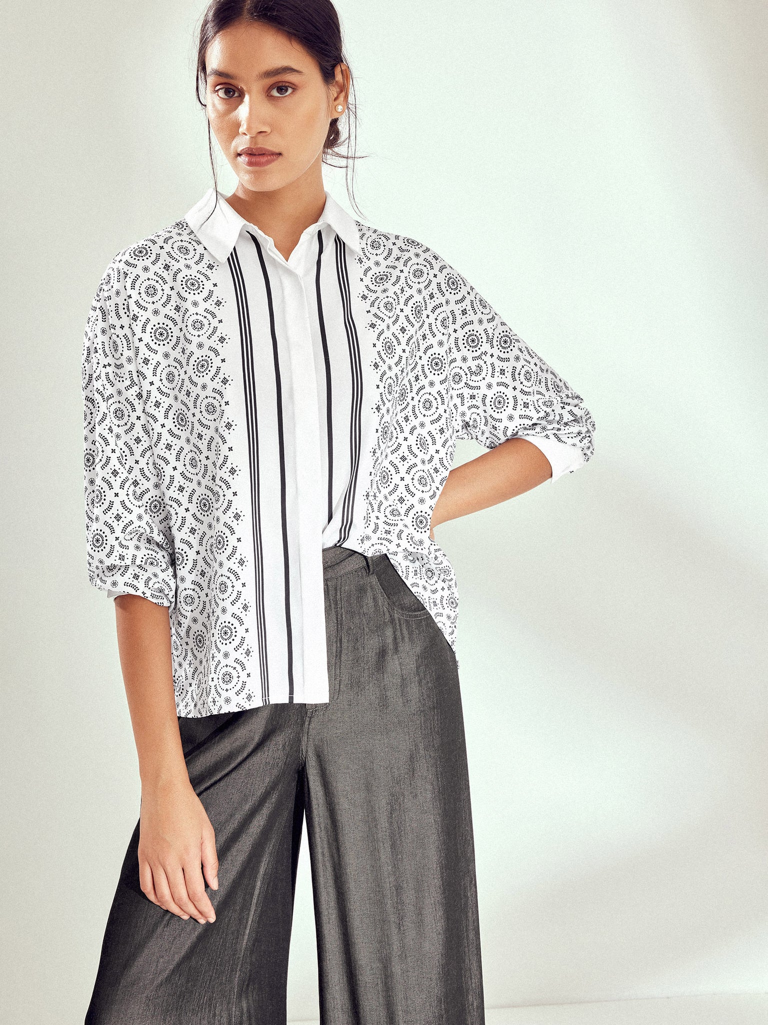 Black & White Geo Print Blouse
Black & White Geo Print Blouse