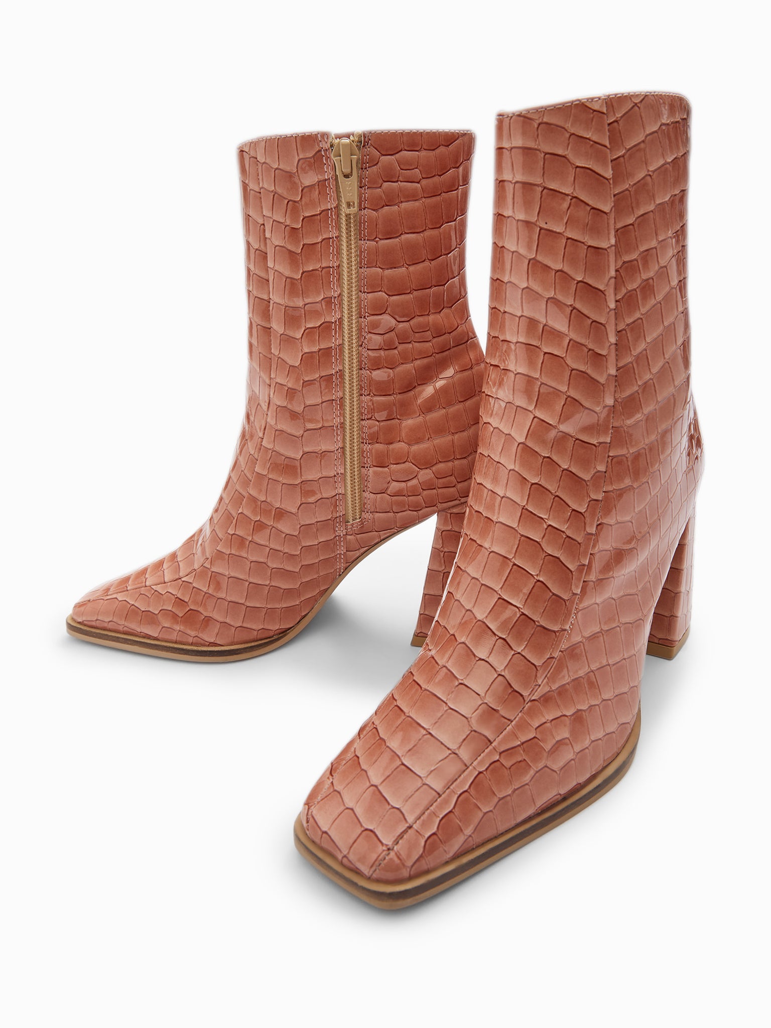 Brick Textured Heeled Boots
Brick Textured Heeled Boots