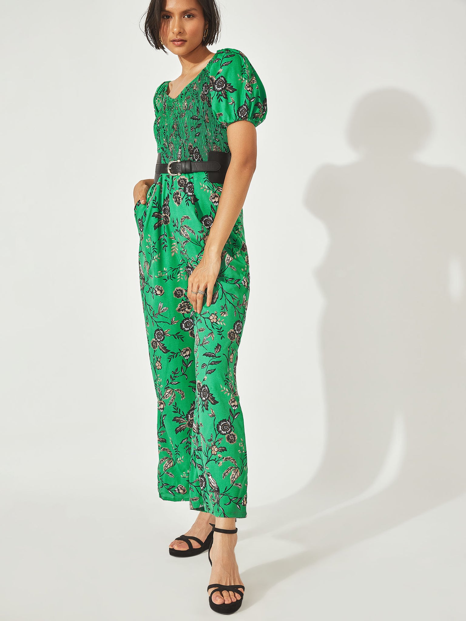 Emerald Floral Flared Jumpsuit
Emerald Floral Flared Jumpsuit