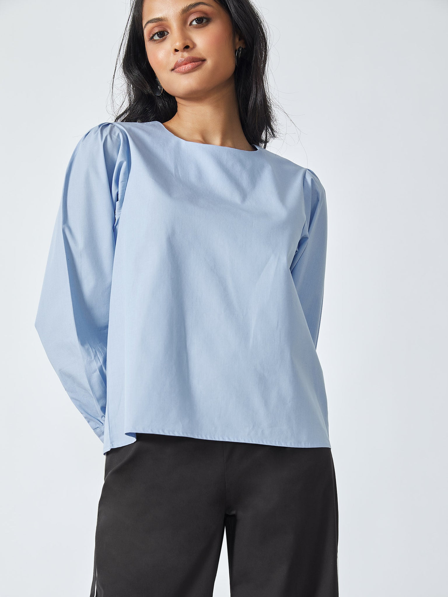 Ice balloon sleeve top
Ice balloon sleeve top