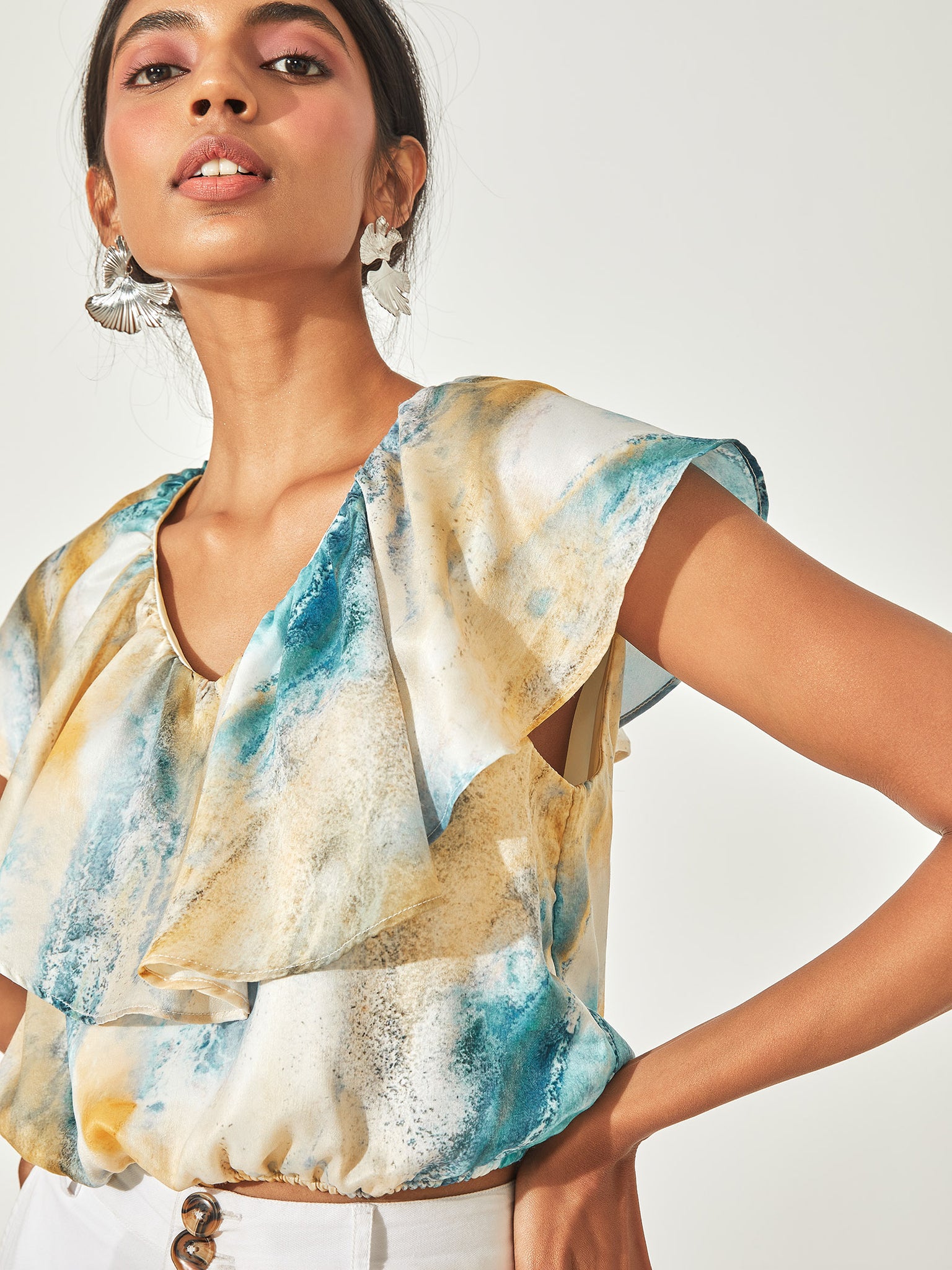 Marble Print Ruffle Top
Marble Print Ruffle Top