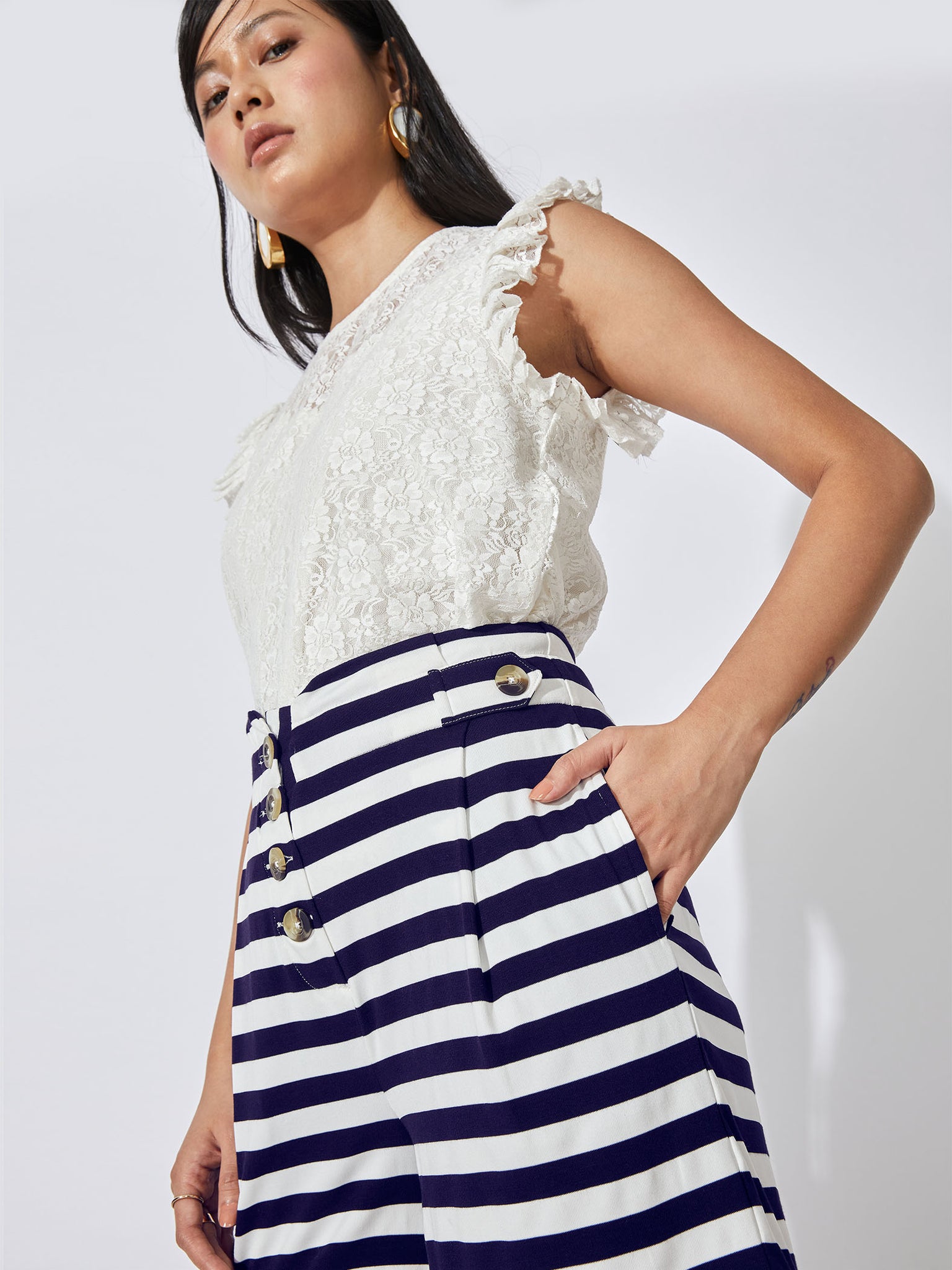 Nautical Striped Pleated Shorts
Nautical Striped Pleated Shorts