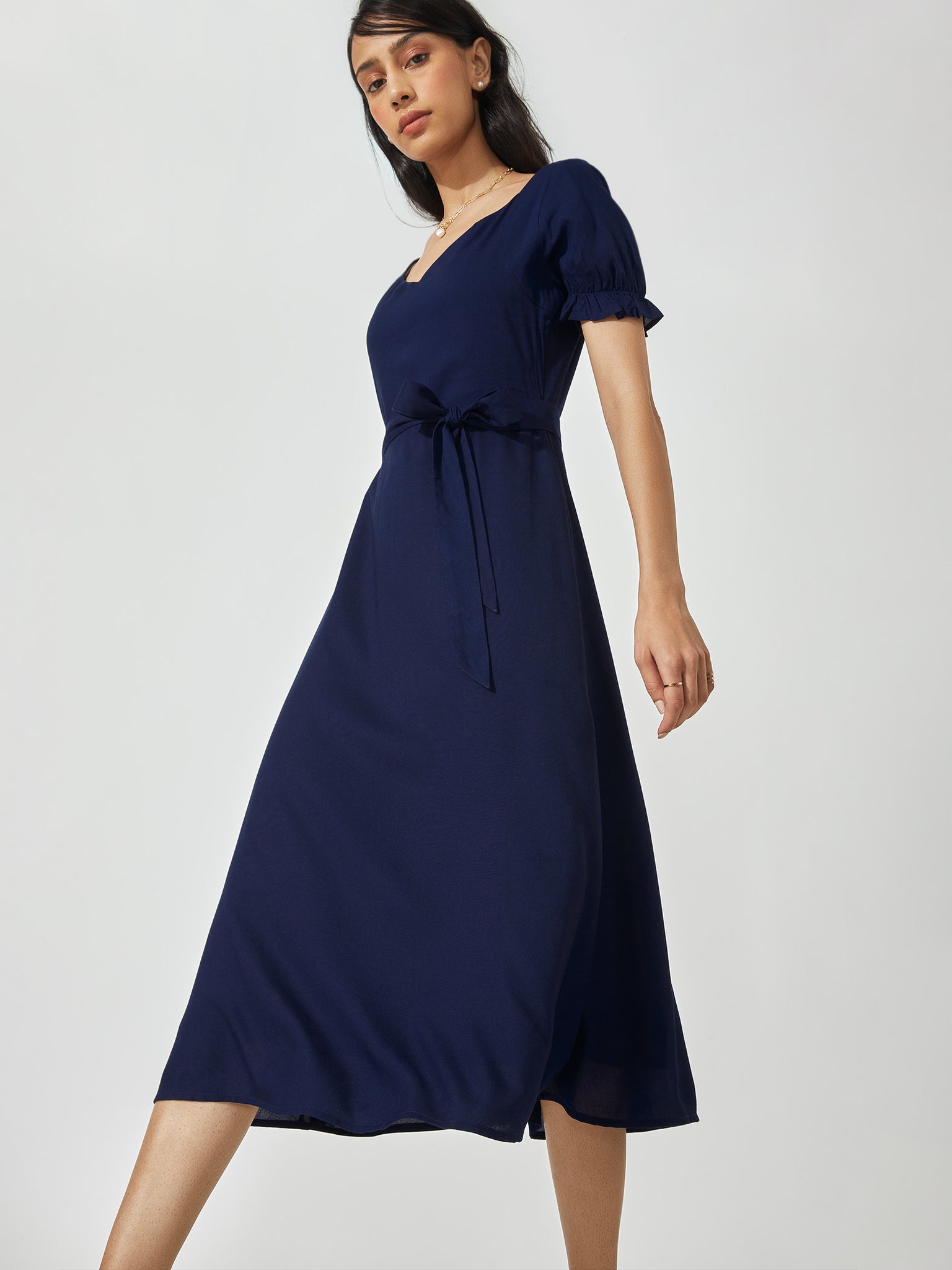 Navy Ruffle Sleeve Midi Dress
Navy Ruffle Sleeve Midi Dress
