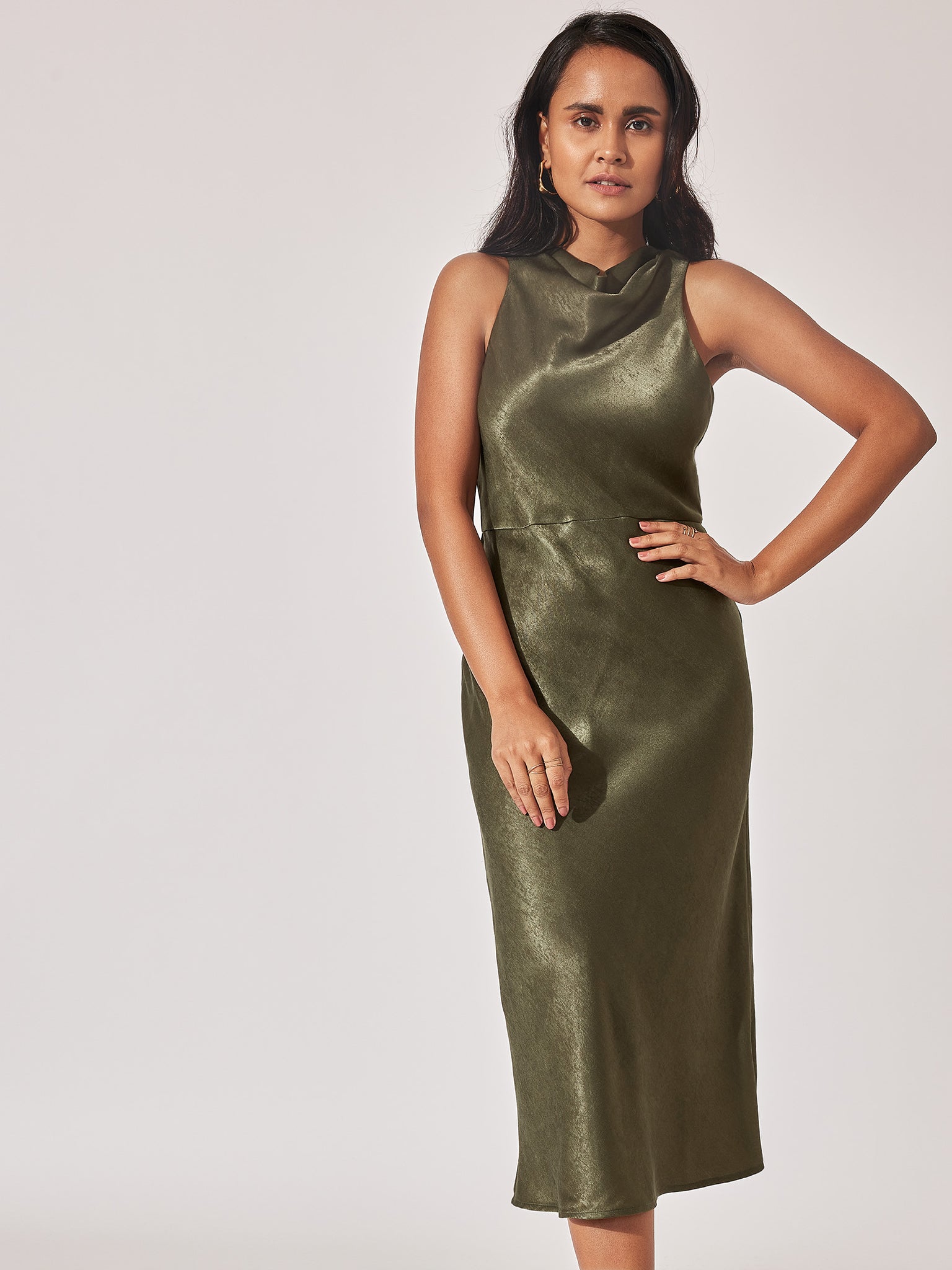 Olive Cowl Neck Midi Dress
Olive Cowl Neck Midi Dress