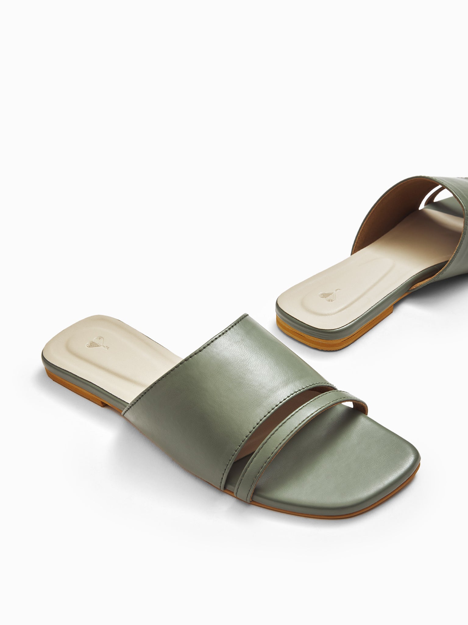 Olive Dual strap Flats 
Olive Dual strap Flats