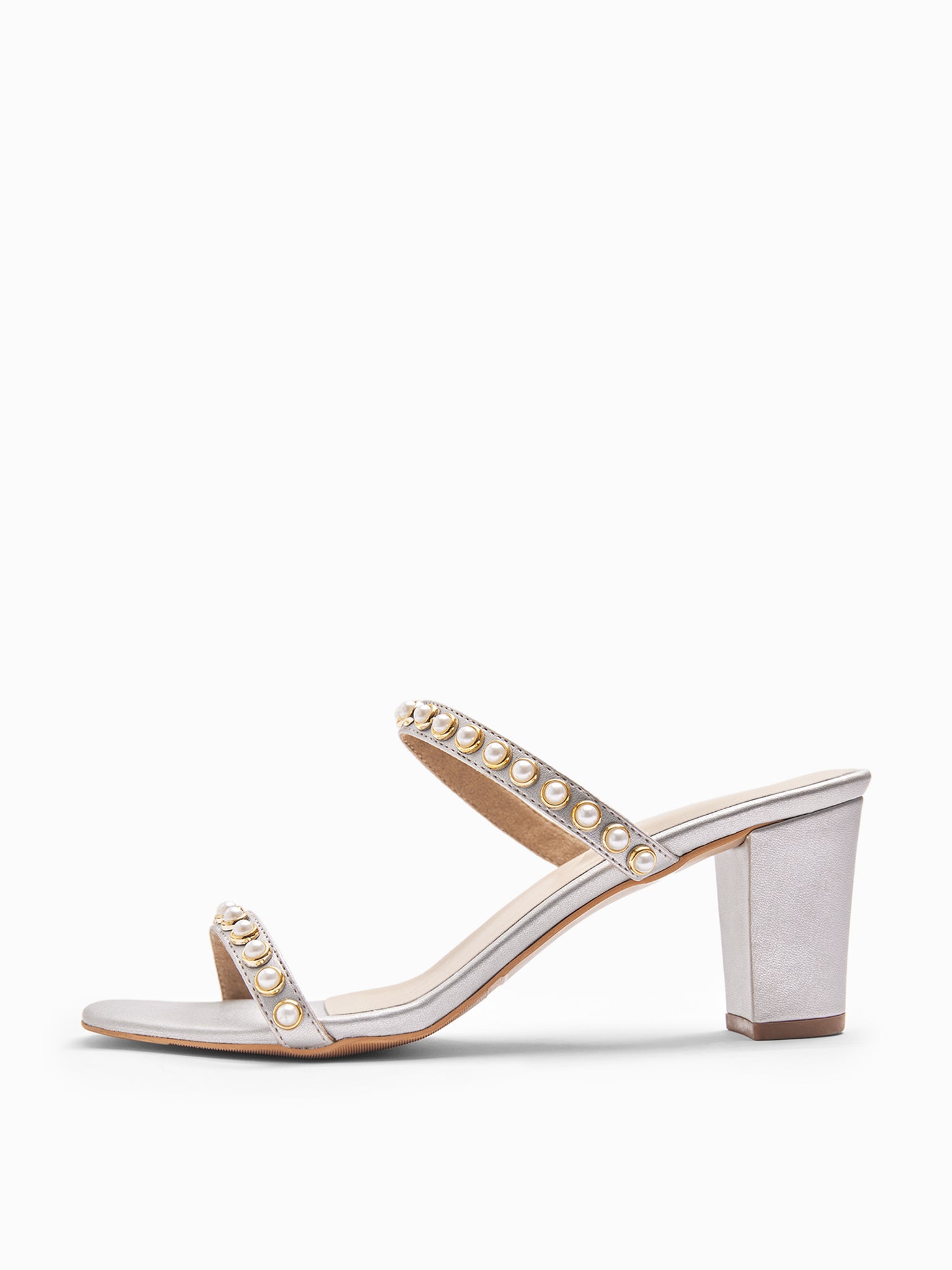 Silver Pearl Block Heels
Silver Pearl Block Heels