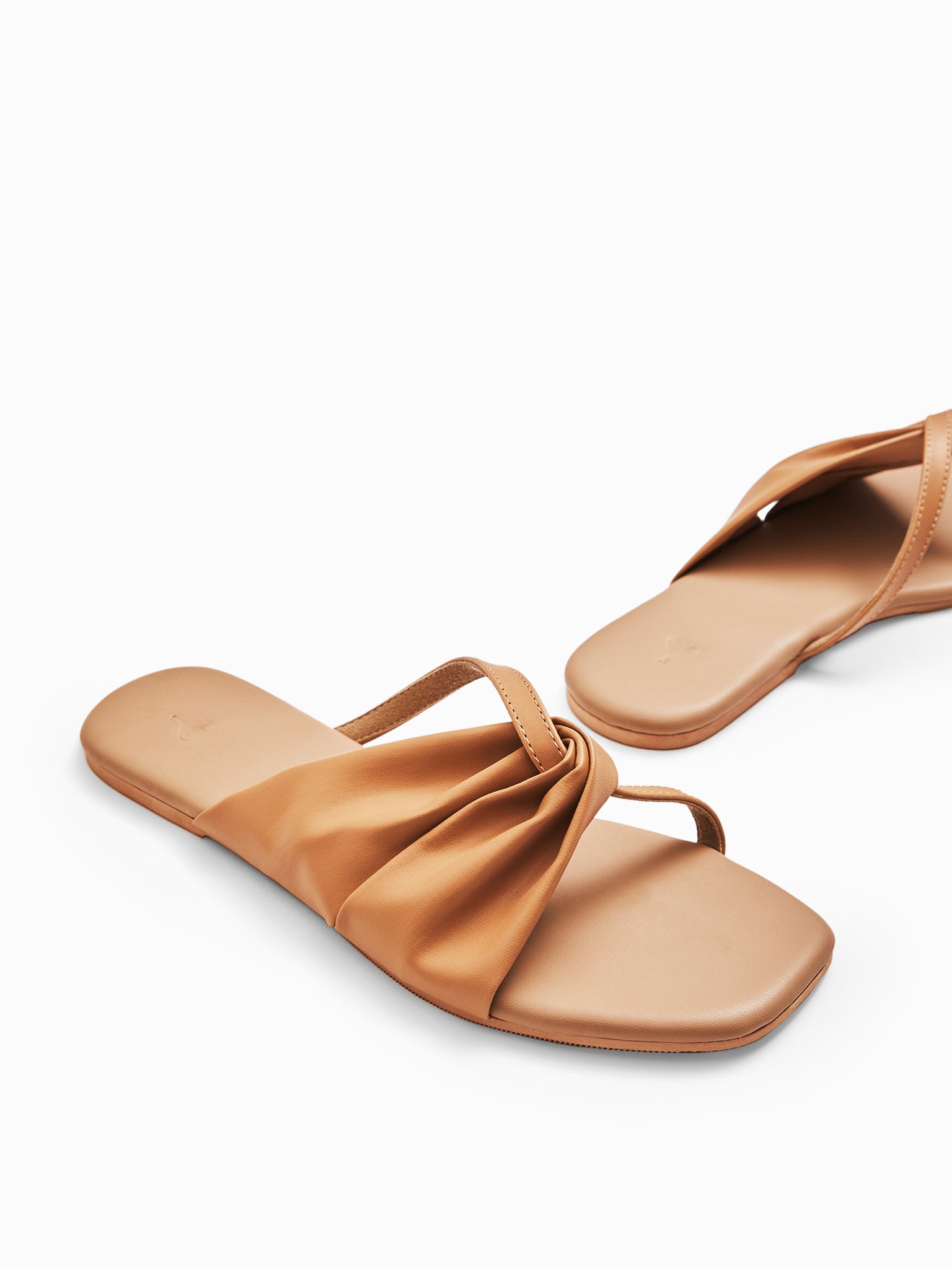 Nude Draped Strap Flats
Nude Draped Strap Flats