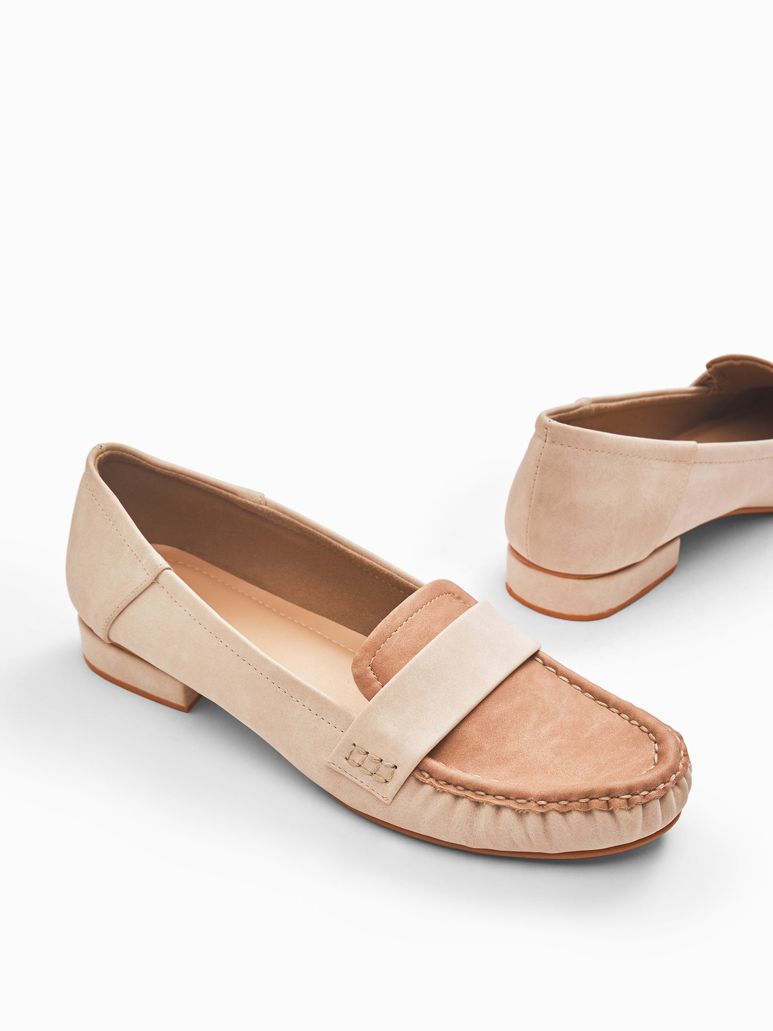 Beige Colourblock Brogues
Beige Colourblock Brogues