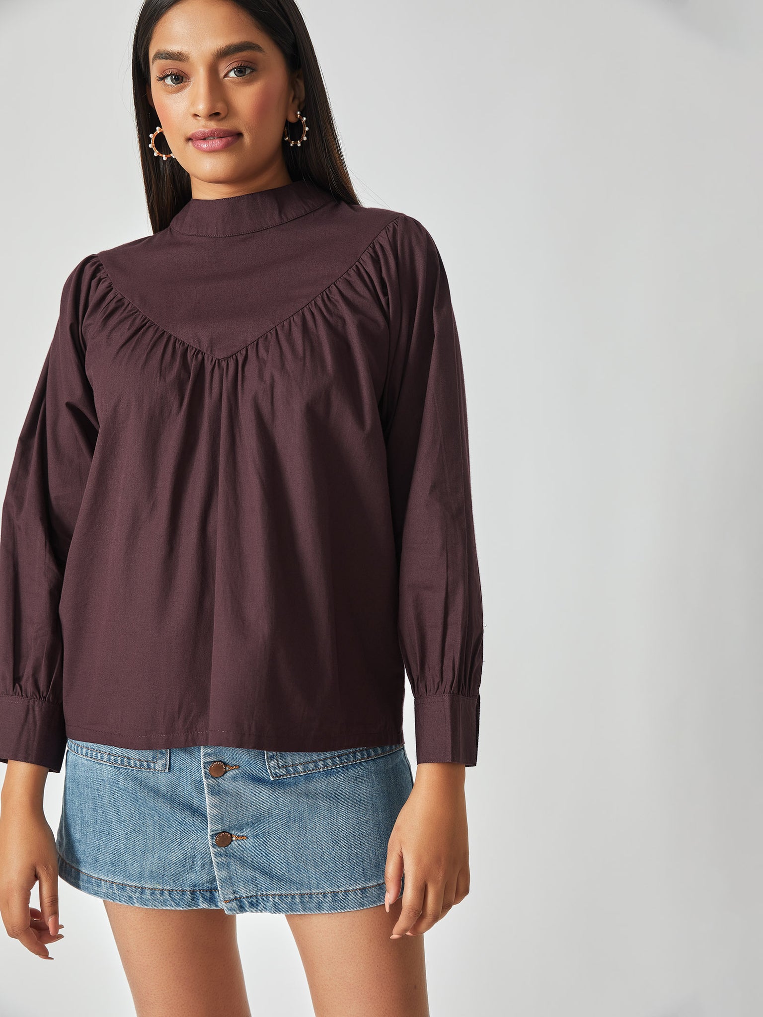 Wine Balloon Sleeve Top
Wine Balloon Sleeve Top