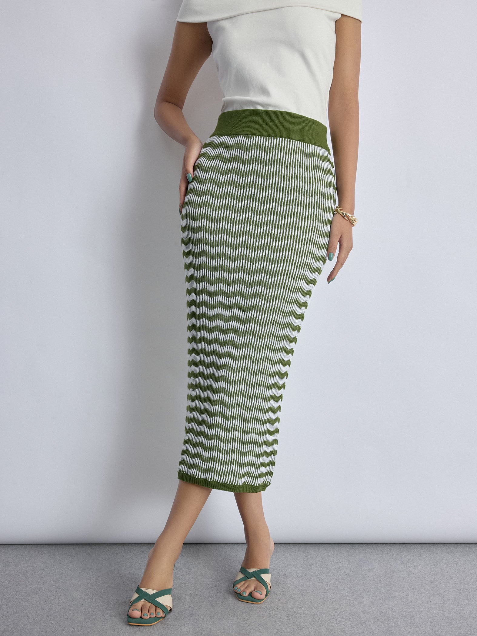 Olive Wave Jacquard Knit Skirt