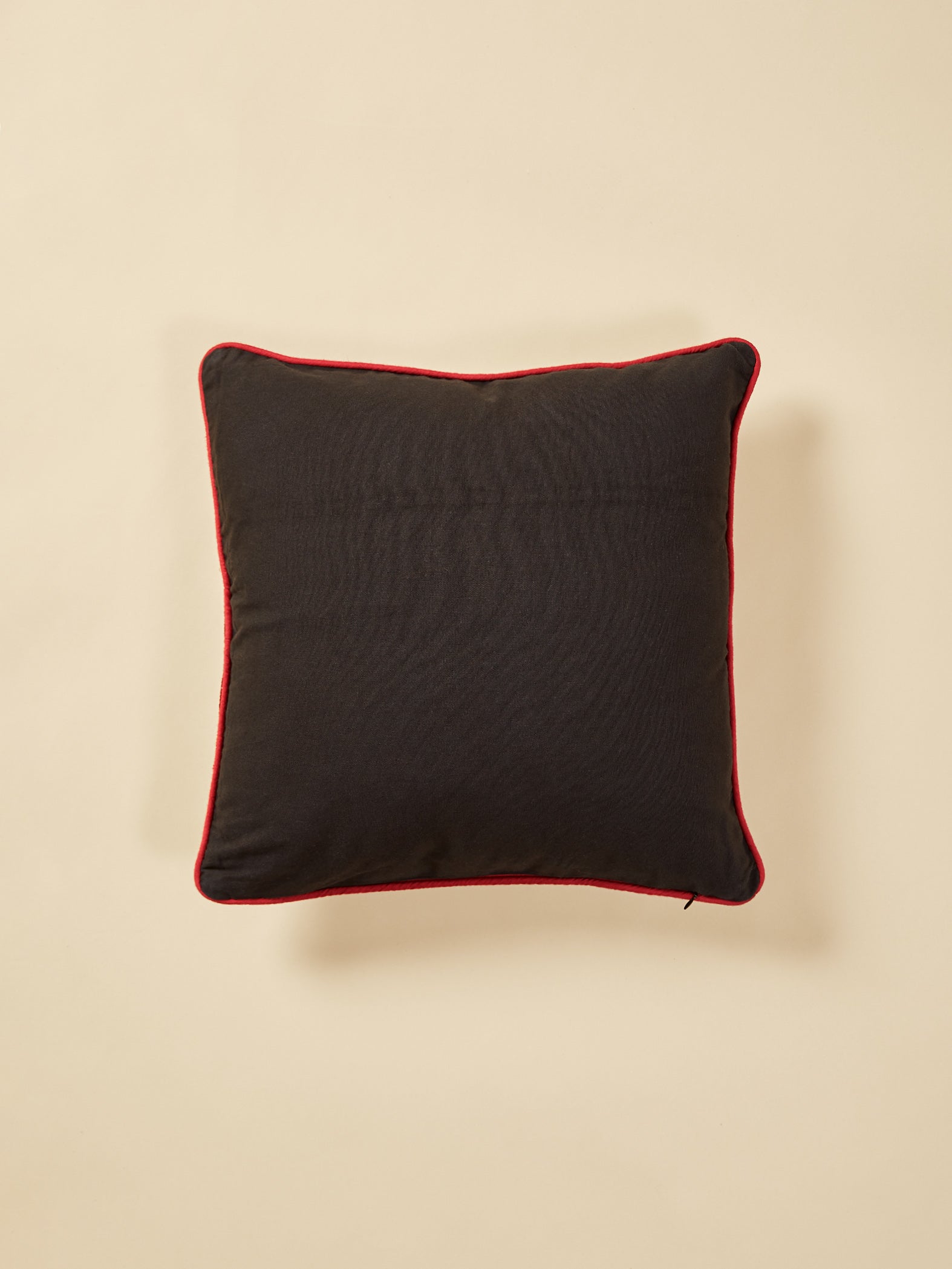 Damask Cotton Piping Cushion Cover Medium