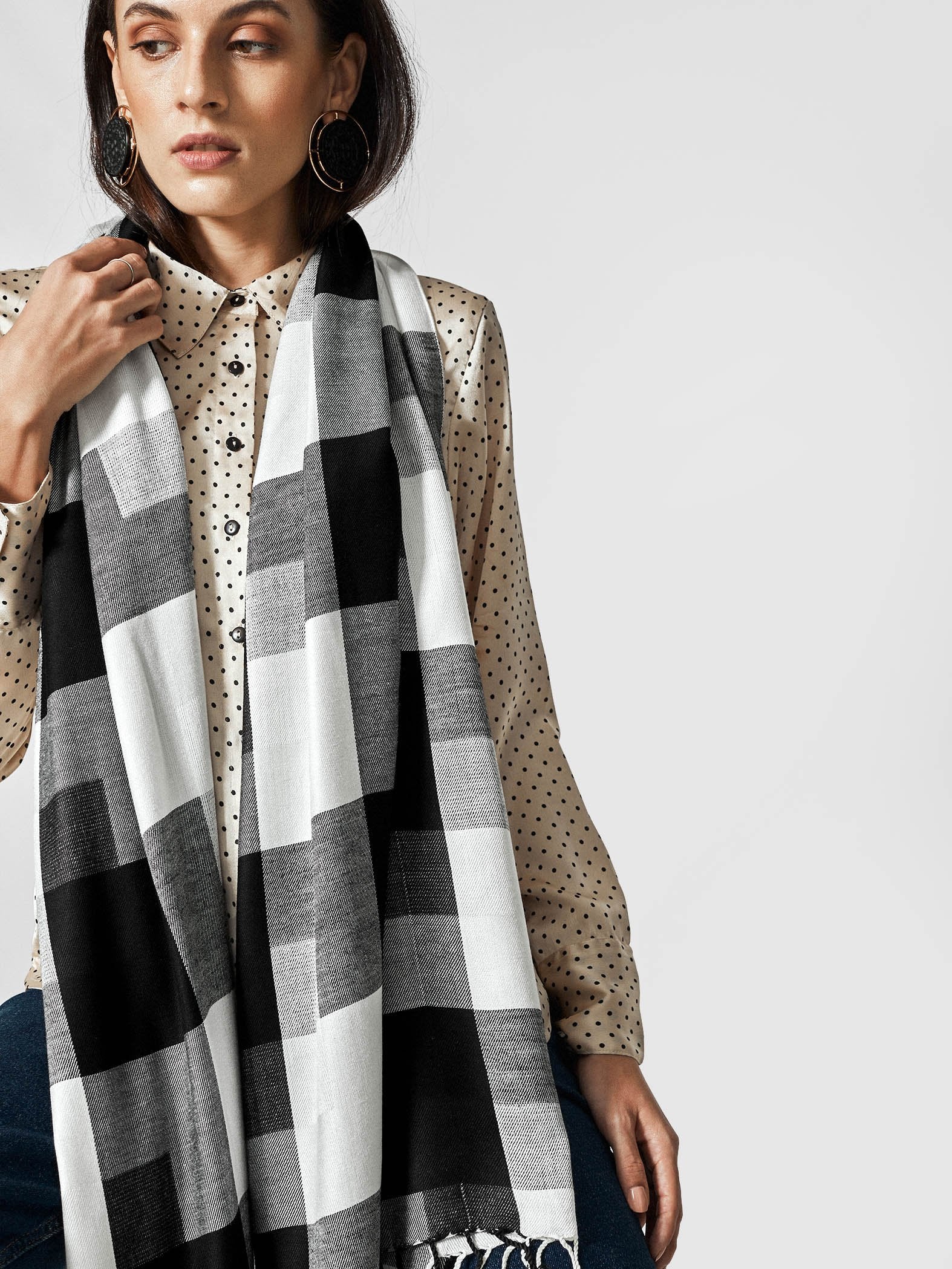 Gift Product - Monochrome Checked Scarf