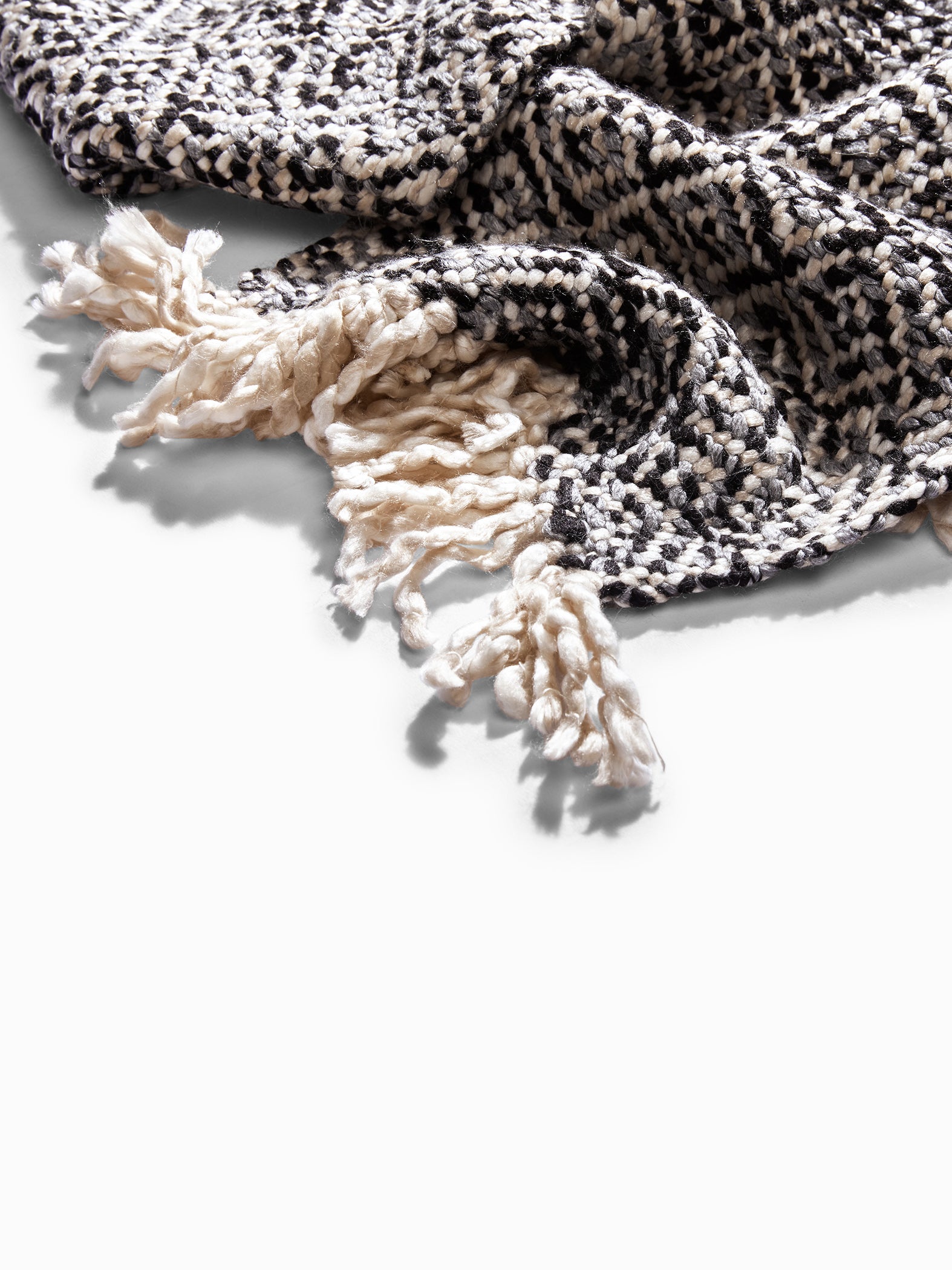 Monochrome Patterened Scarf