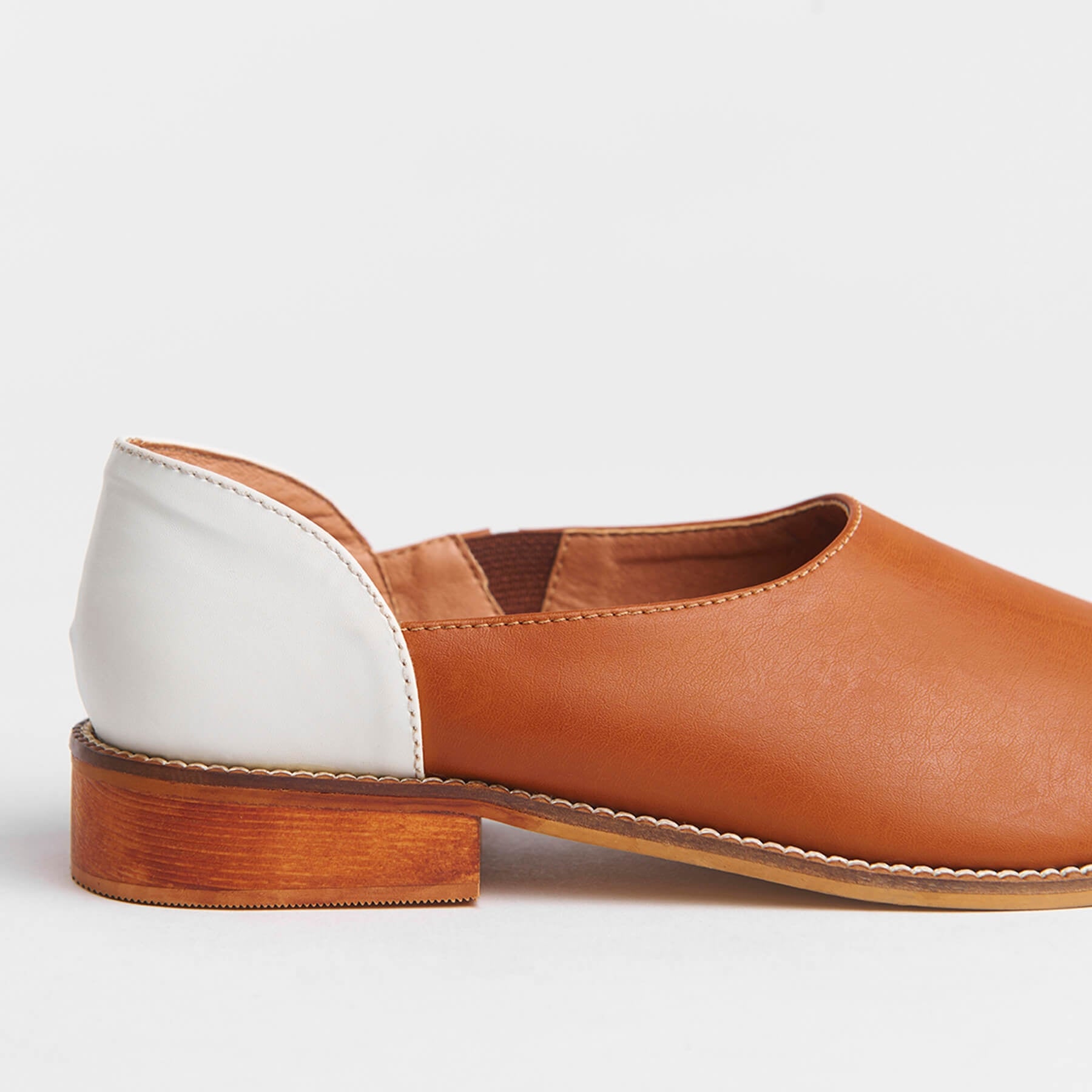 Tan & White Pointed Loafers
