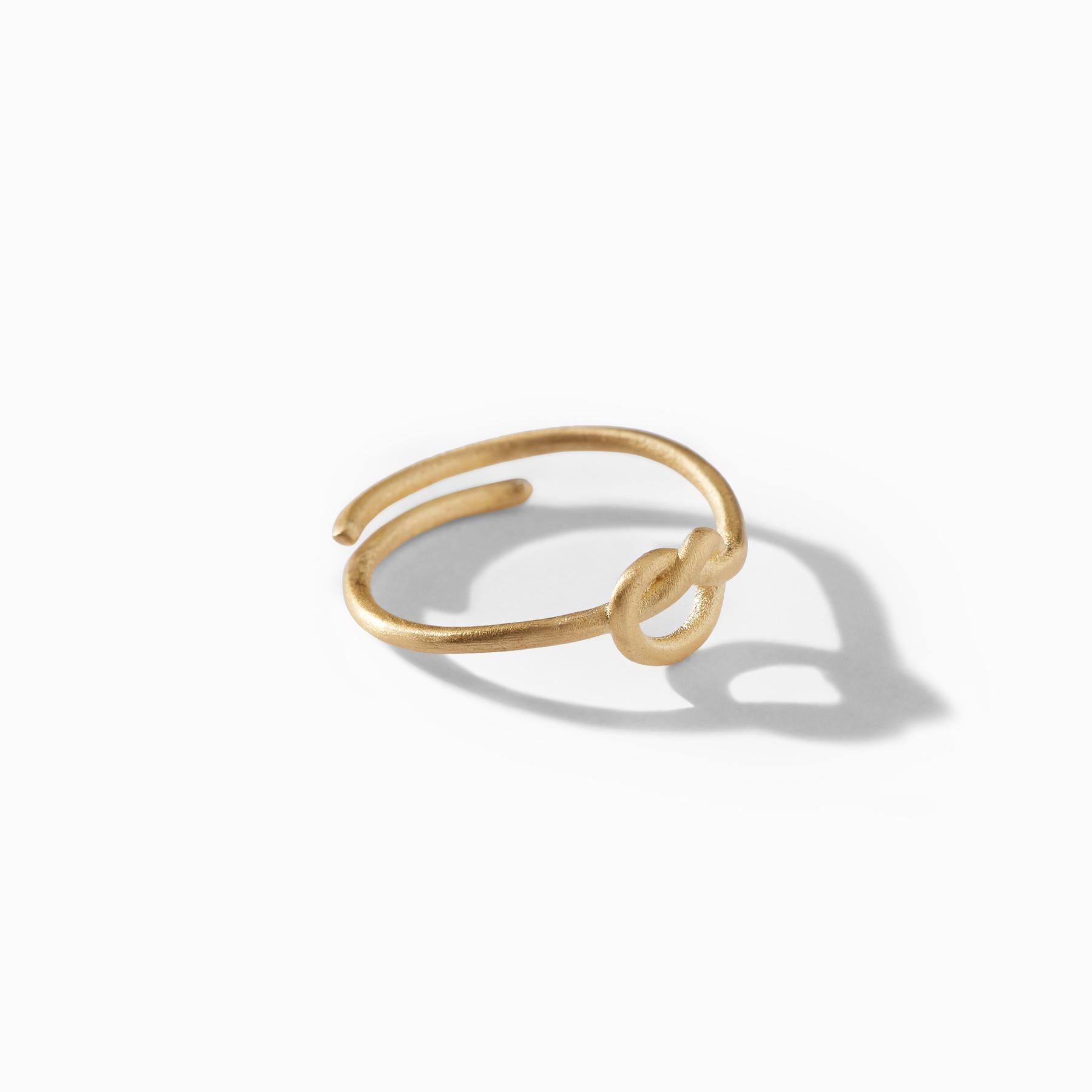 Gold Matte Knotted Ring