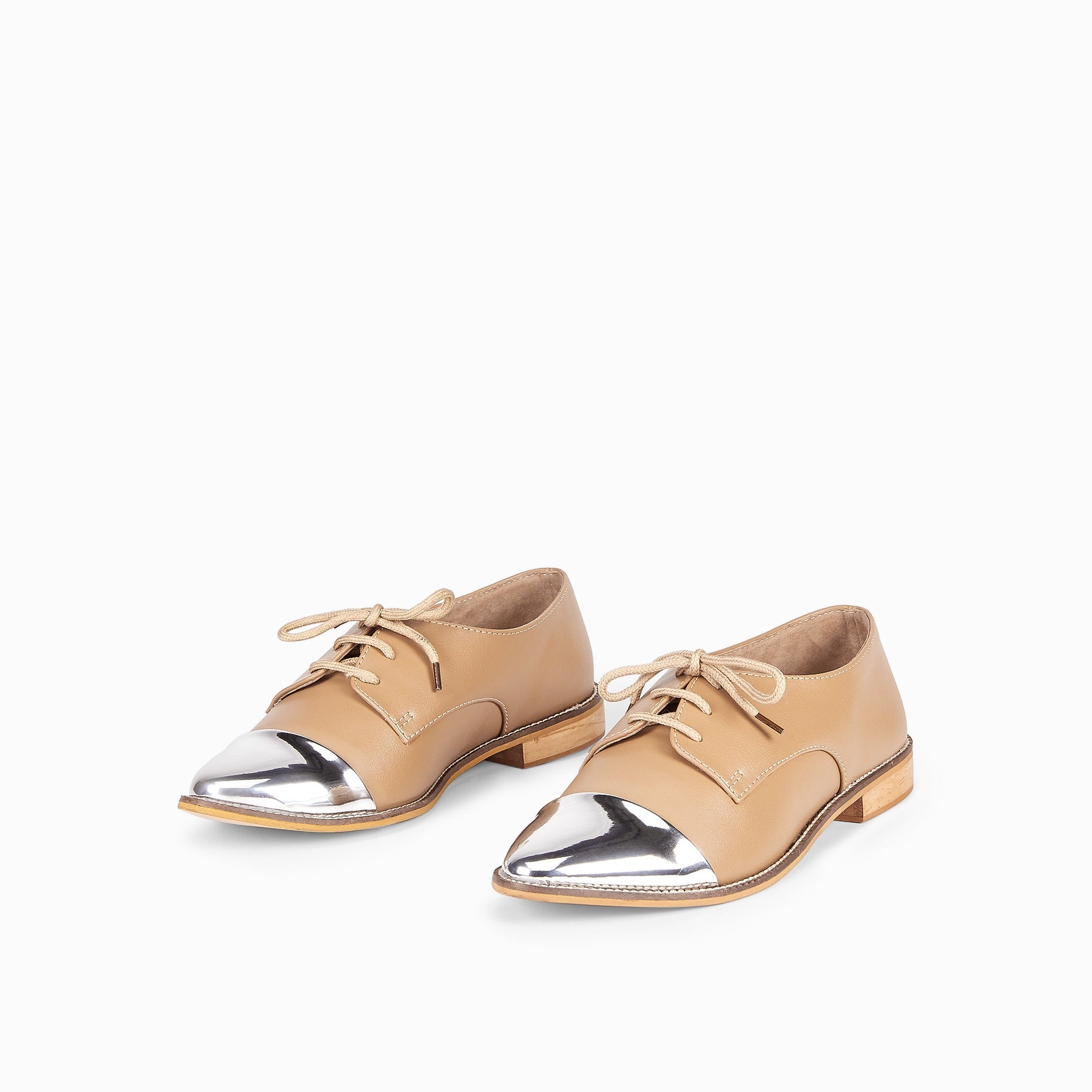 Beige & Silver Pointed Brogues